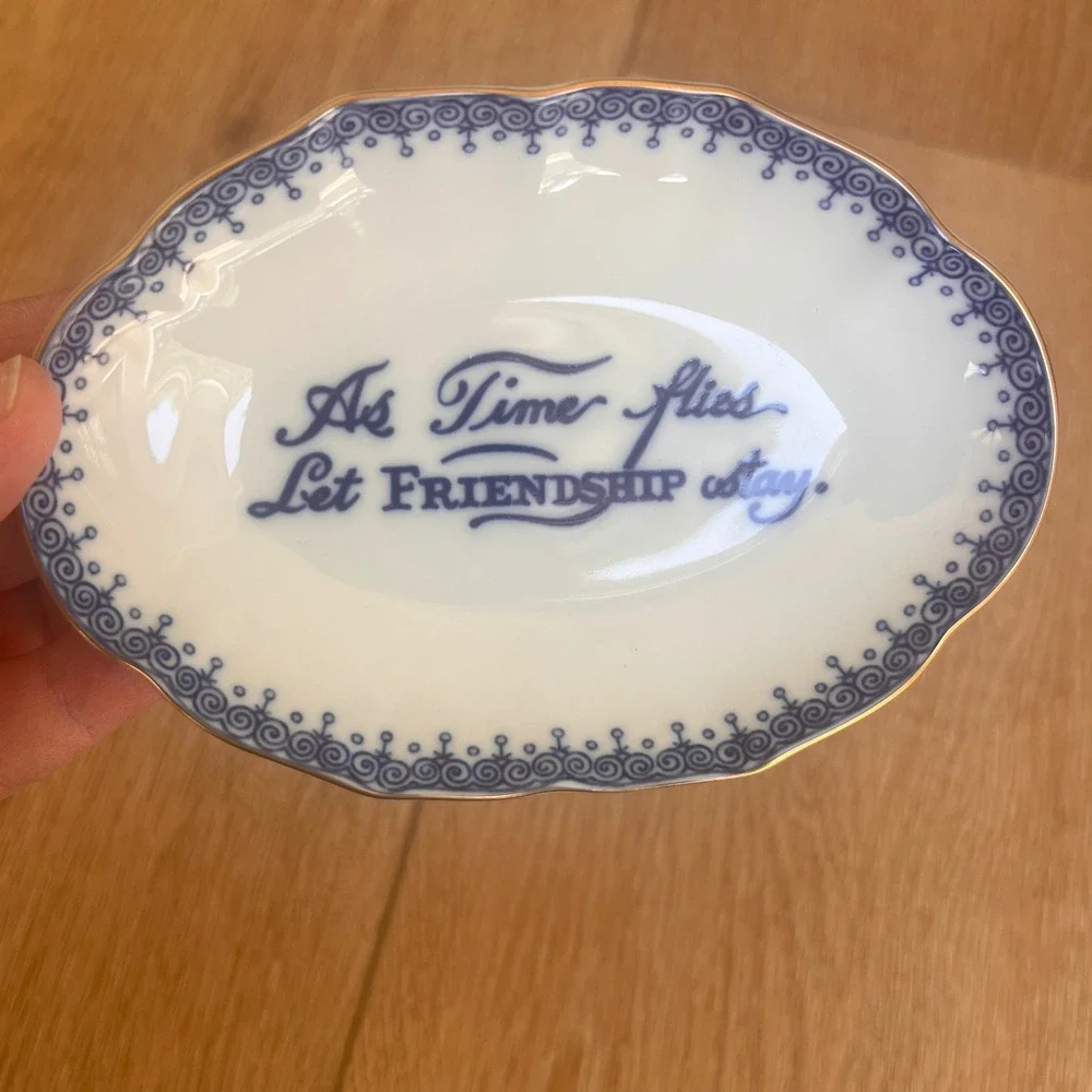 Williamsburg Reserve Porcelain Friendship Trinket Dish Mottahedeh Portugal - Picture 2 of 9